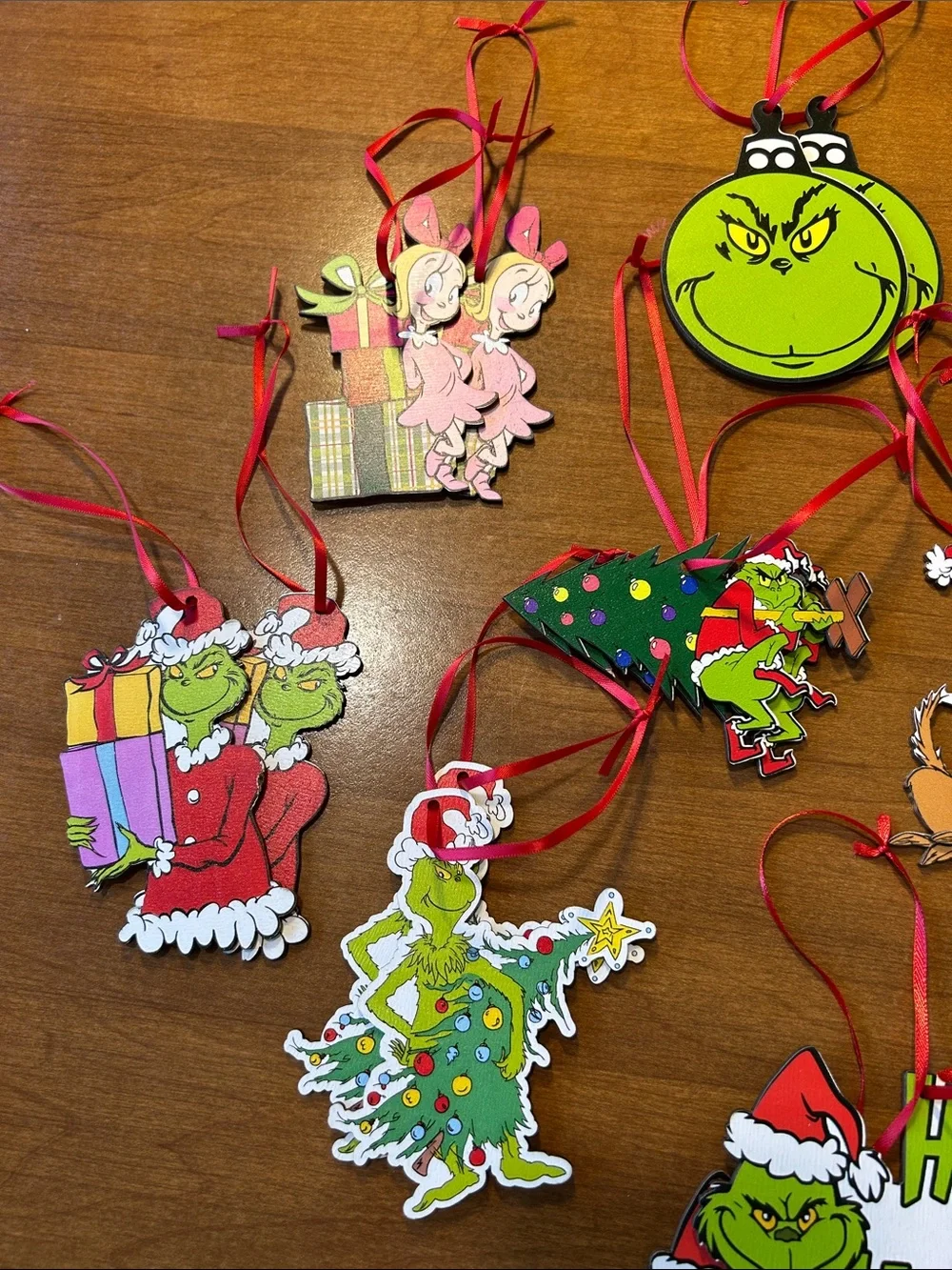 The Grinch Christmas Ornament Set - 24 Holiday Characters (Green, Red, White)